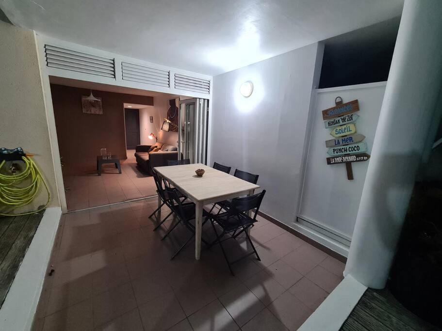 Antilo - Appartement Proche Mer Le Diamant Luaran gambar